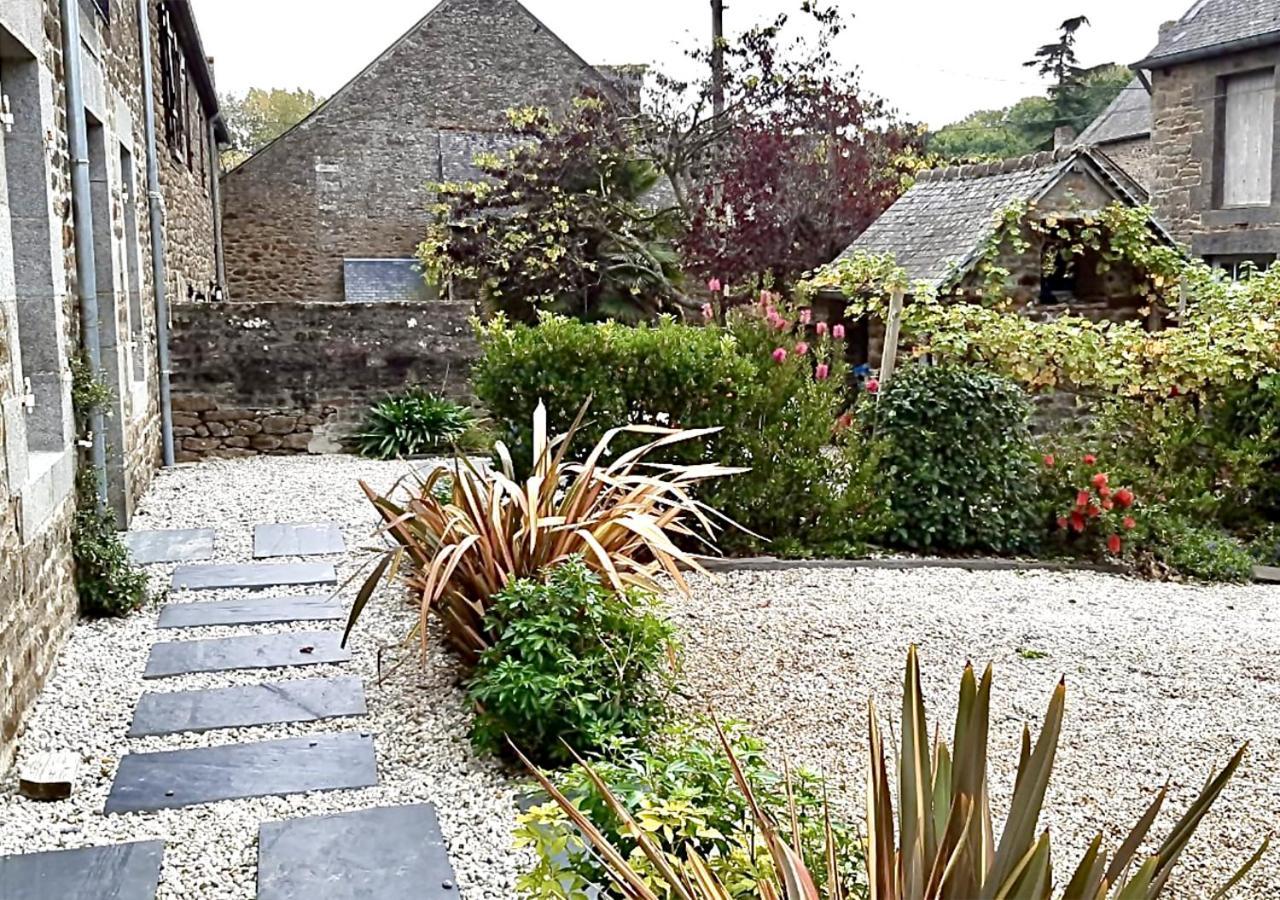 Maison Alfred Et Agatha Pleudihen-sur-Rance Eksteriør billede